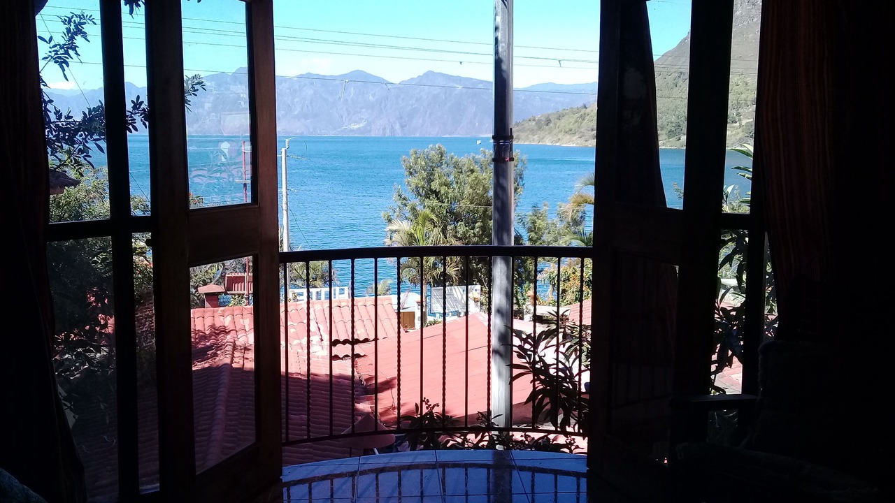 Photo of Patio Balcony in San Antonio Palopo