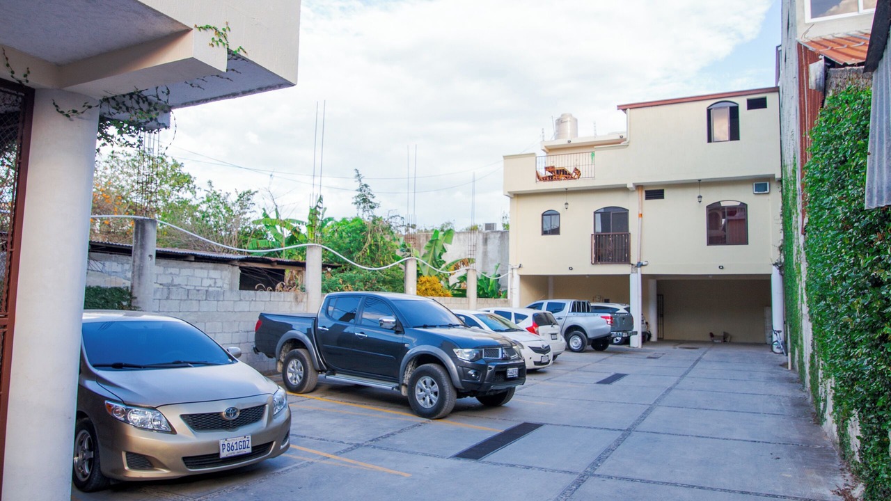 Photo of Outdoor in Flores