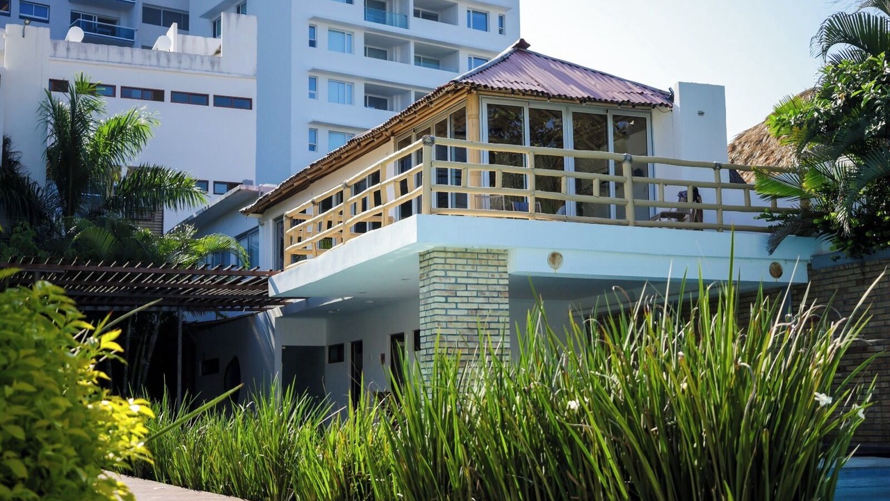Photo of Outdoor in Mocambo
