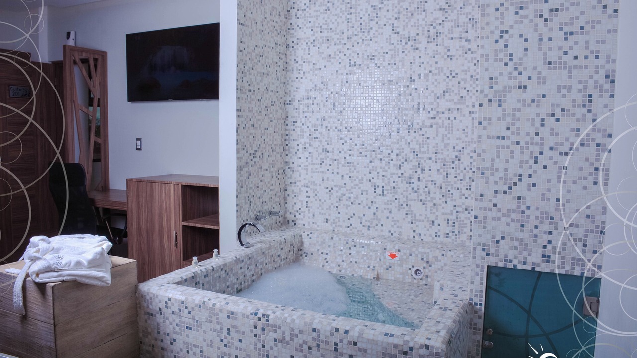 Photo of Bathroom in Toluca City-Centre