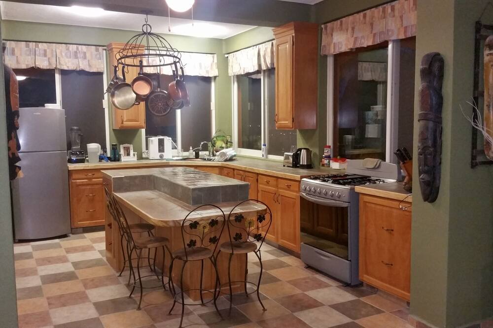 Photo of Kitchen in Club Santiago