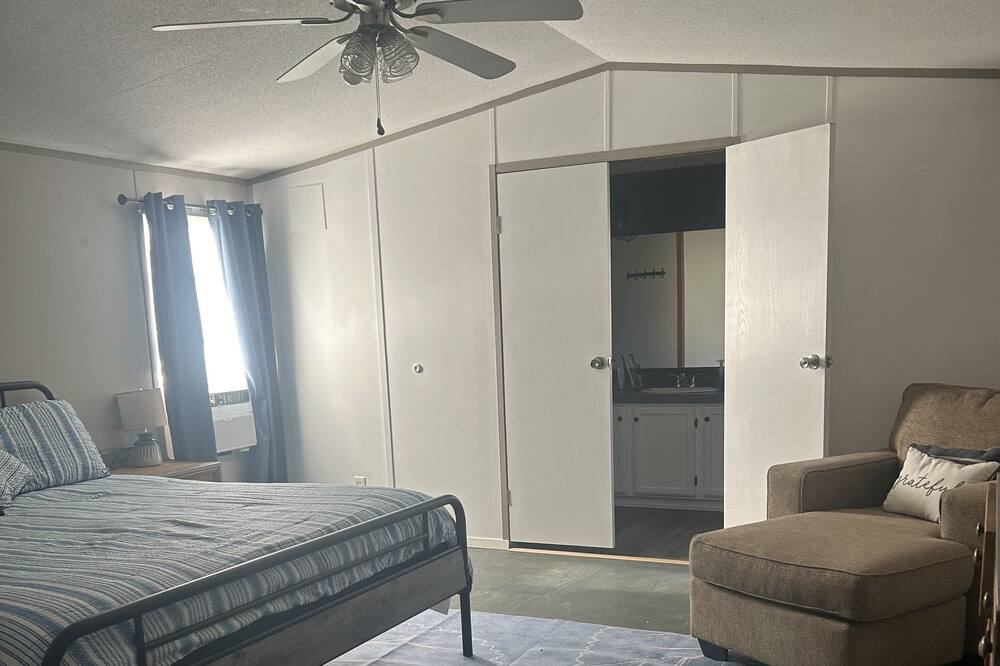 Photo of Bedroom in Kerrville