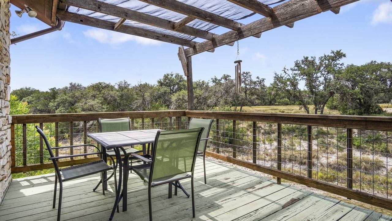 Photo of Outdoor in Utopia