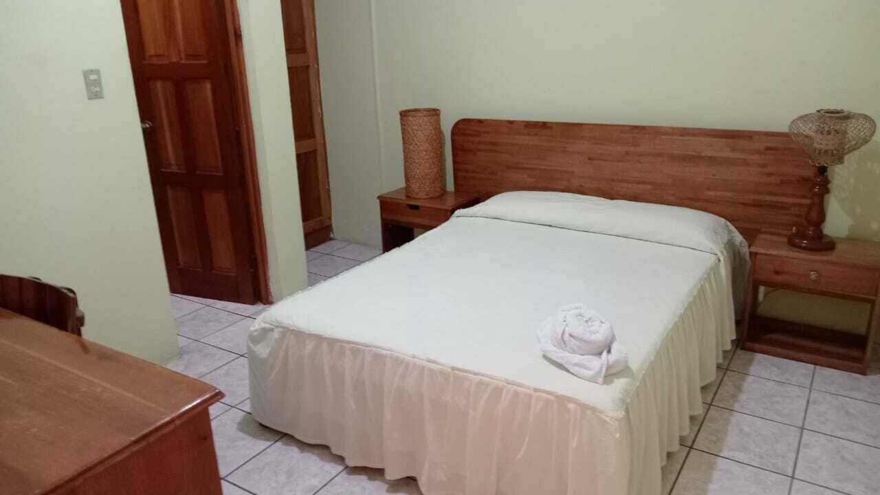 Photo of Bedroom in Flores