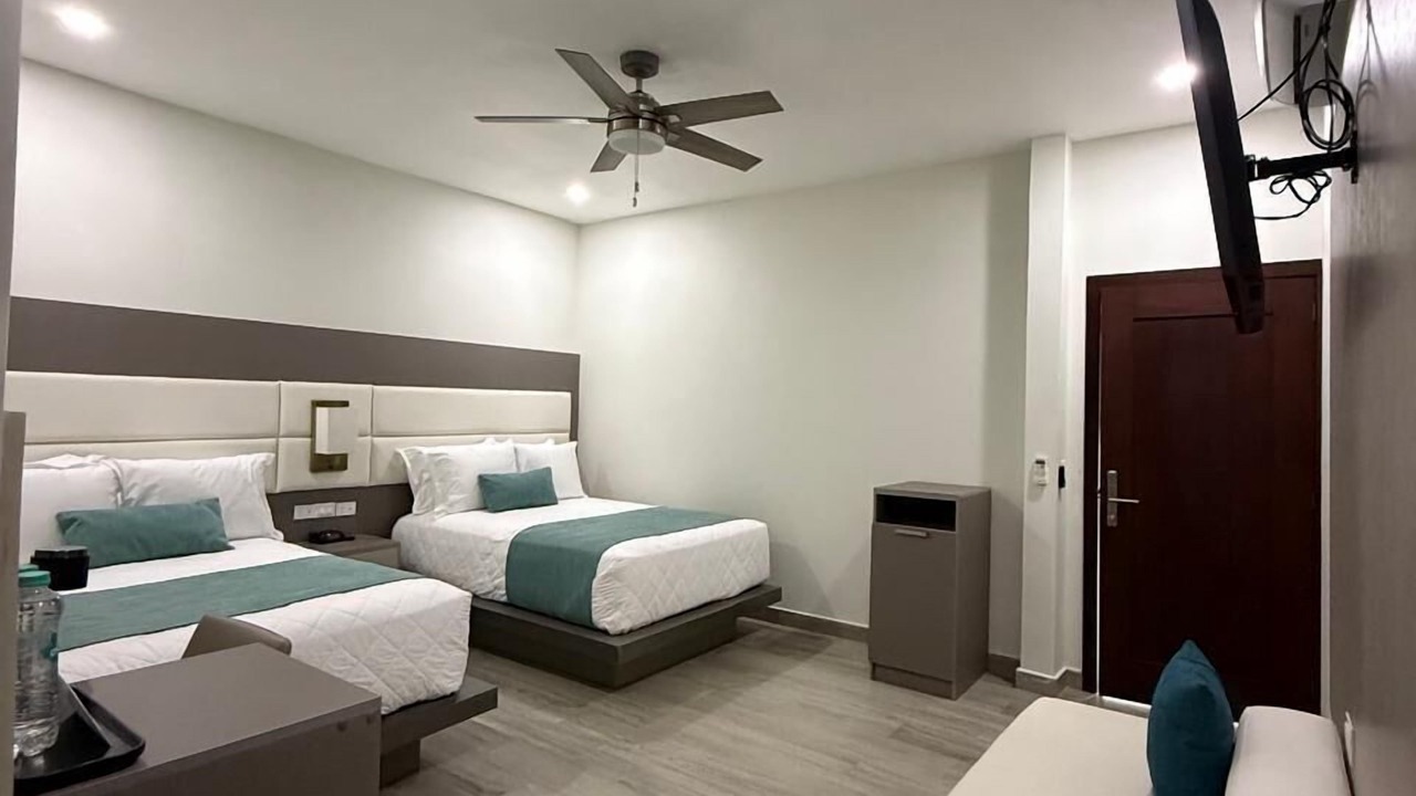 Photo of Bedroom in Flores