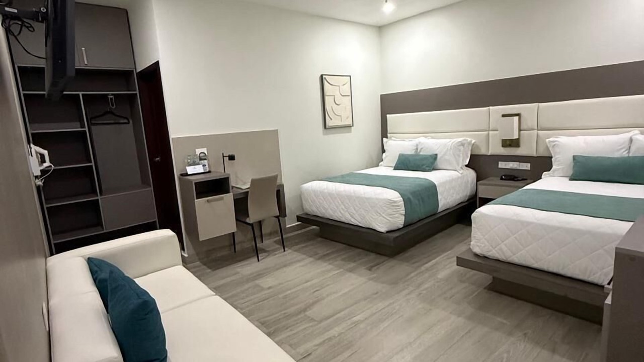 Photo of Bedroom in Flores