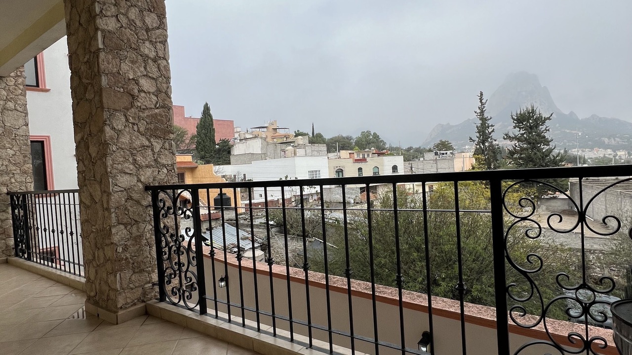 Photo of Outdoor in Bernal