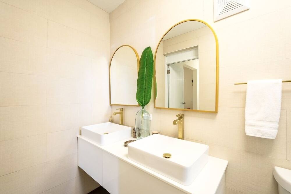 Photo of Bathroom in Bouvet Island