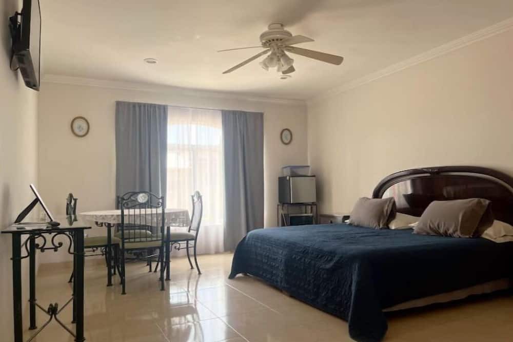 Photo of Bedroom in El Pueblito