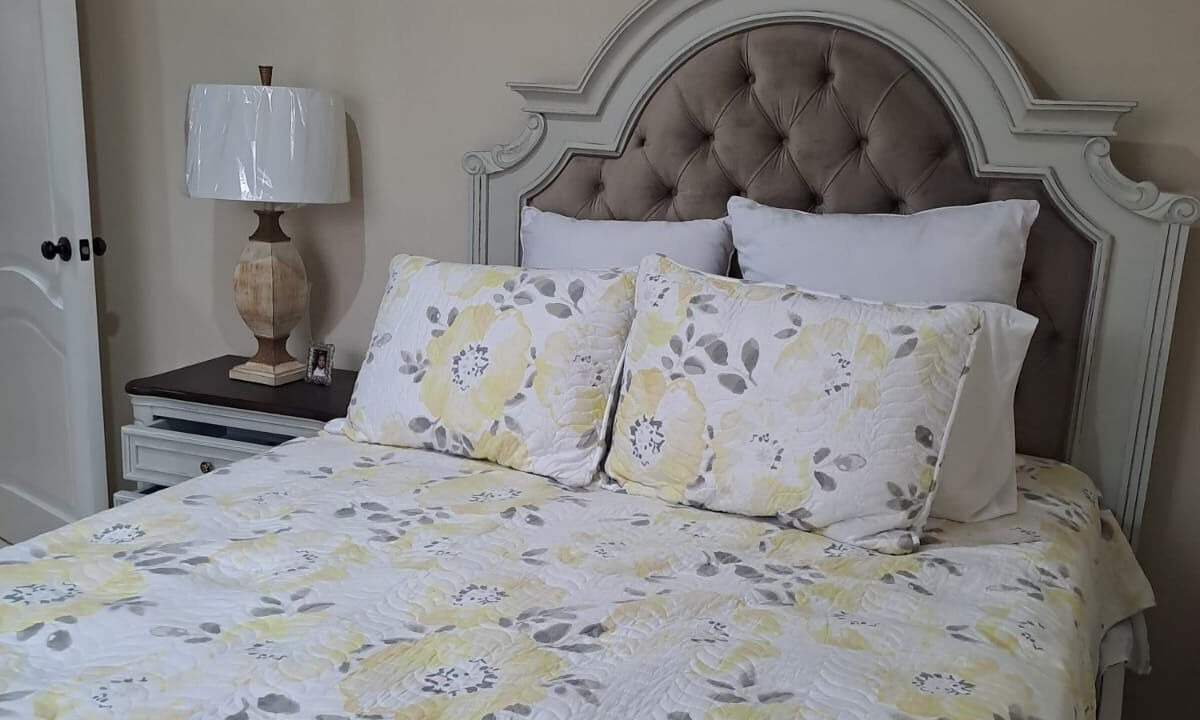 Photo of Bedroom in San Lucas Sacatepequez