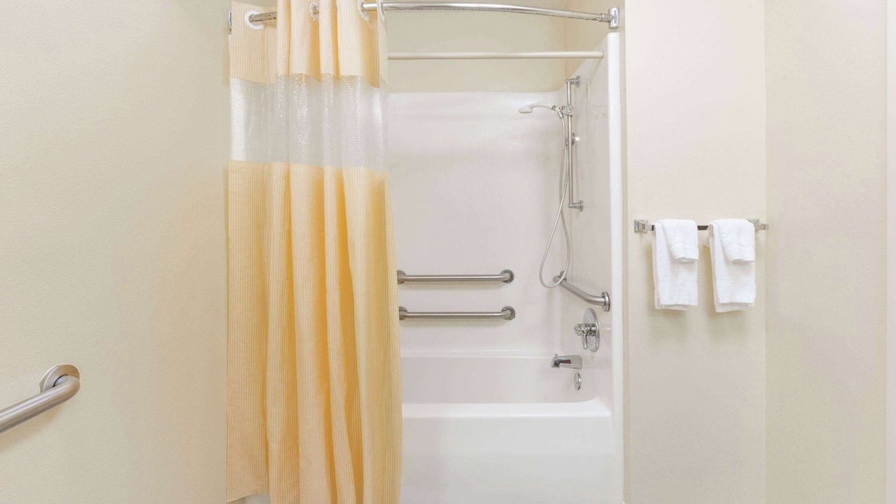 Photo of Bathroom in Rayne