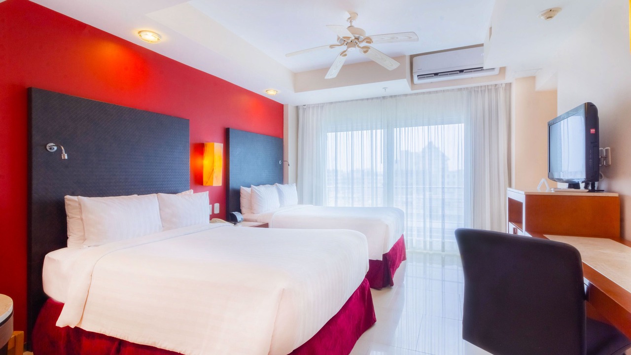 Photo of Bedroom in Faros