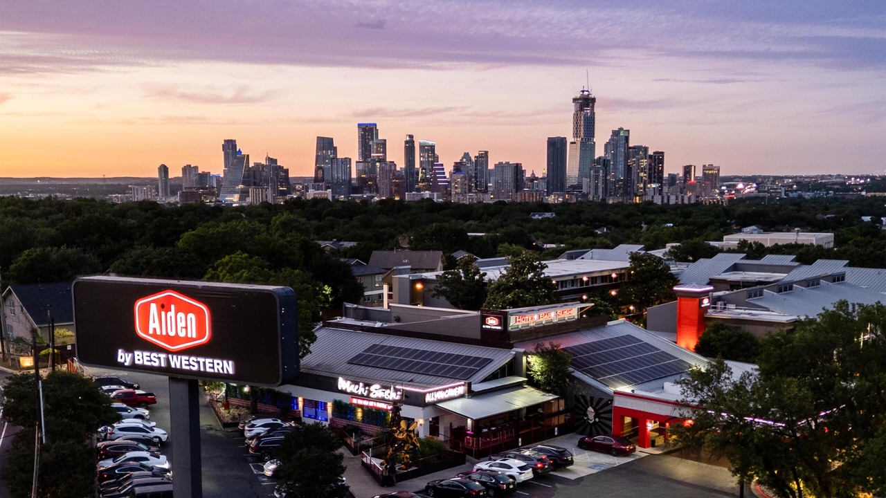 Photo of Outdoor in Greater South River City