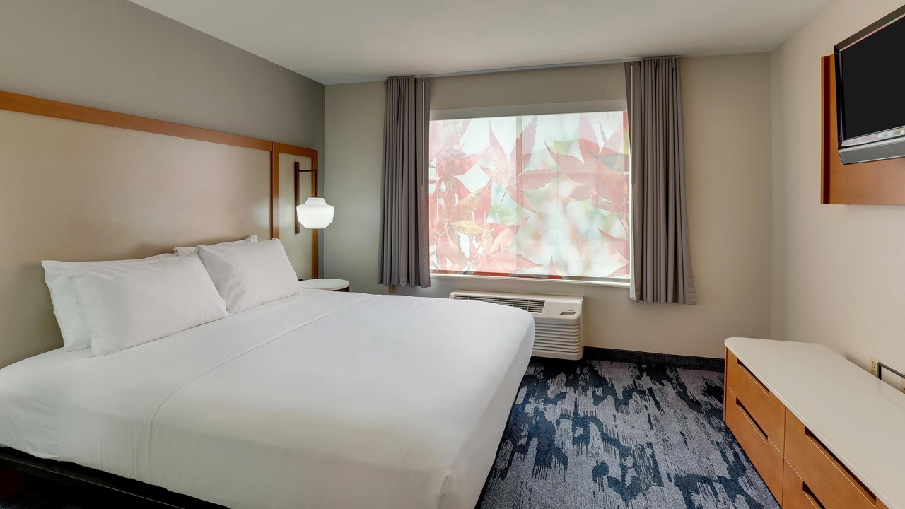 Photo of Bedroom in Las Colinas