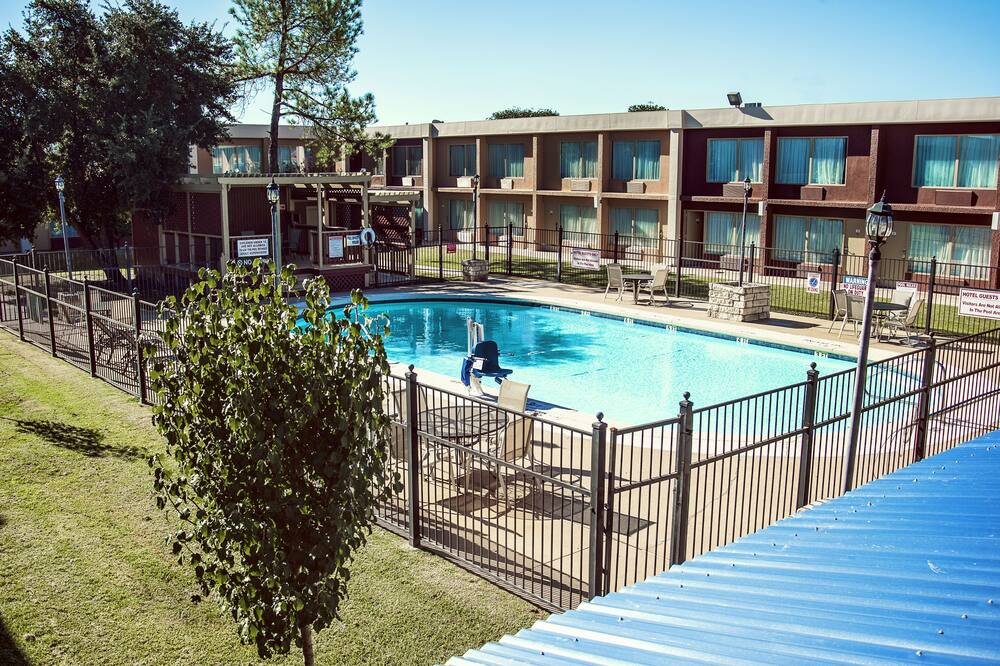 Photo of Outdoor in Greenville