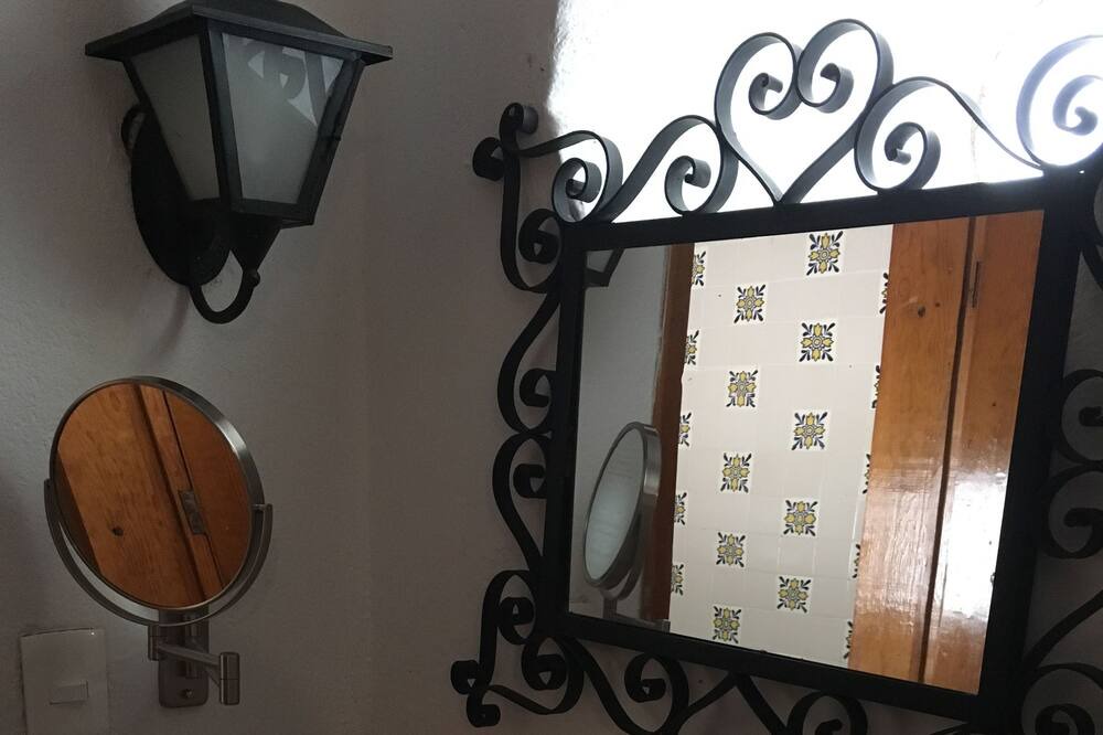 Photo of Bathroom in Arcos de San Miguel