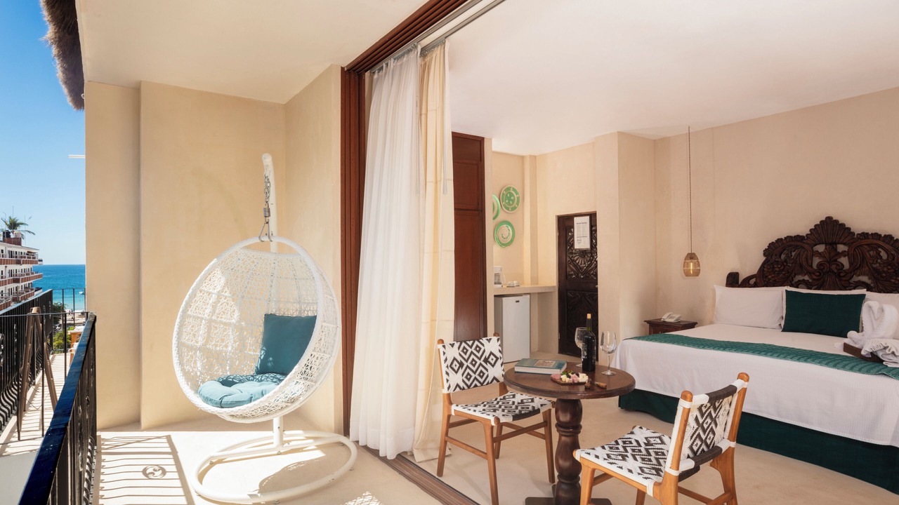 Photo of Patio Balcony in Romantic Zone