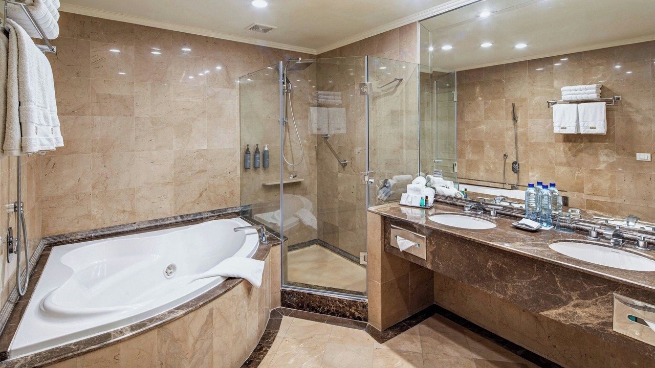 Photo of Bathroom in Zona 10
