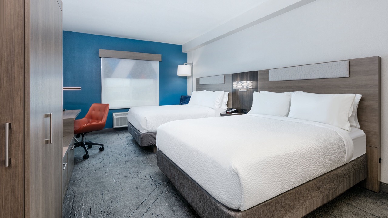 Photo of Bedroom in Park Central