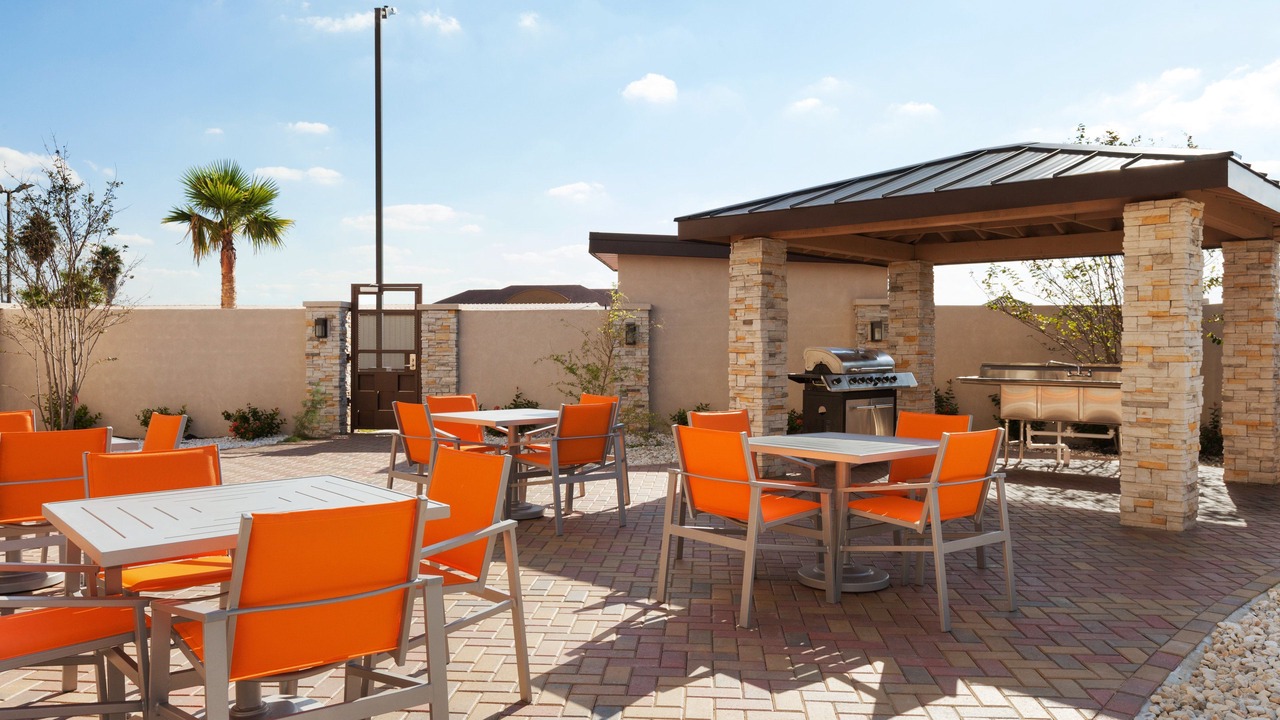 Photo of Outdoor in Edinburg