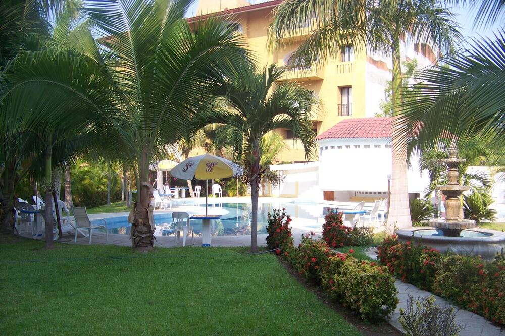 Photo of Others in Santa Maria Huatulco