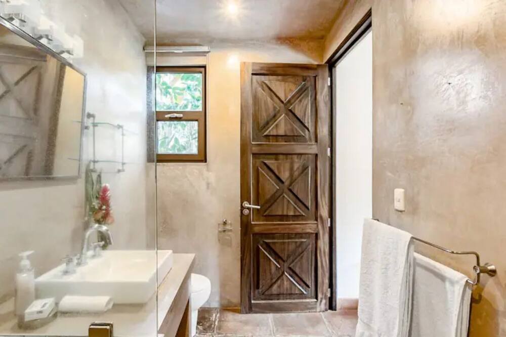 Photo of Bathroom in Antigua Guatemala