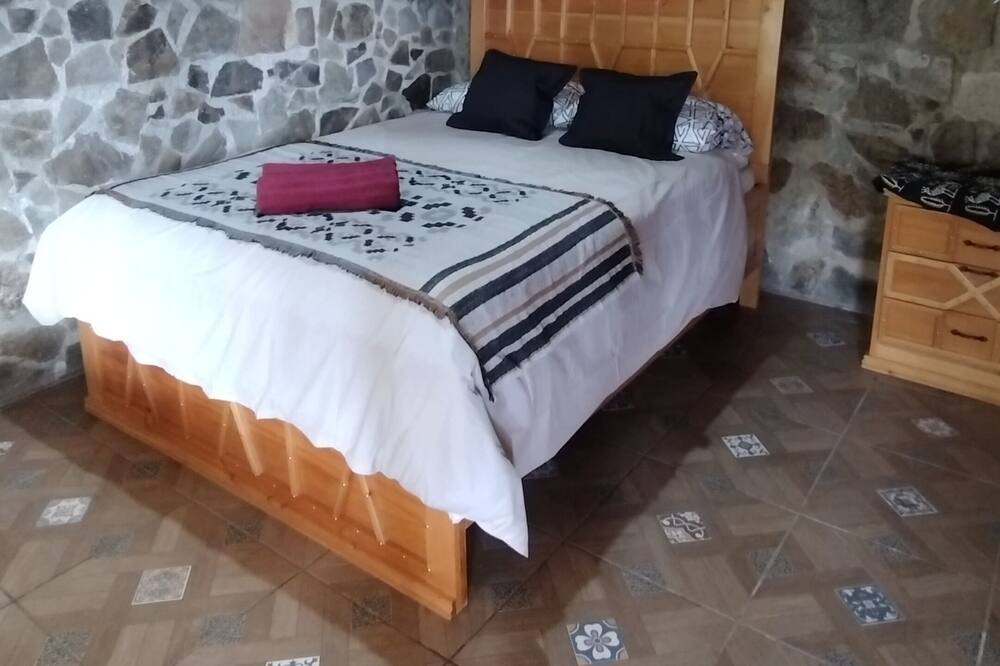 Photo of Bedroom in San Antonio Palopo