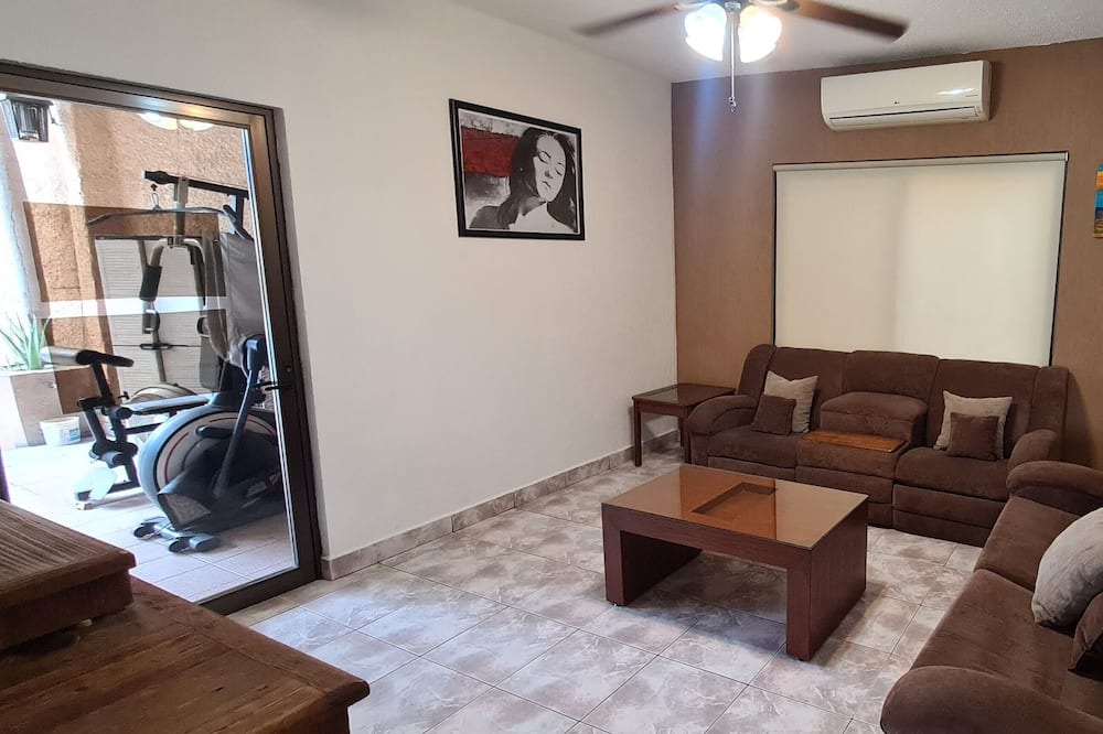 Photo of Livingroom in San Nicolas de los Garza