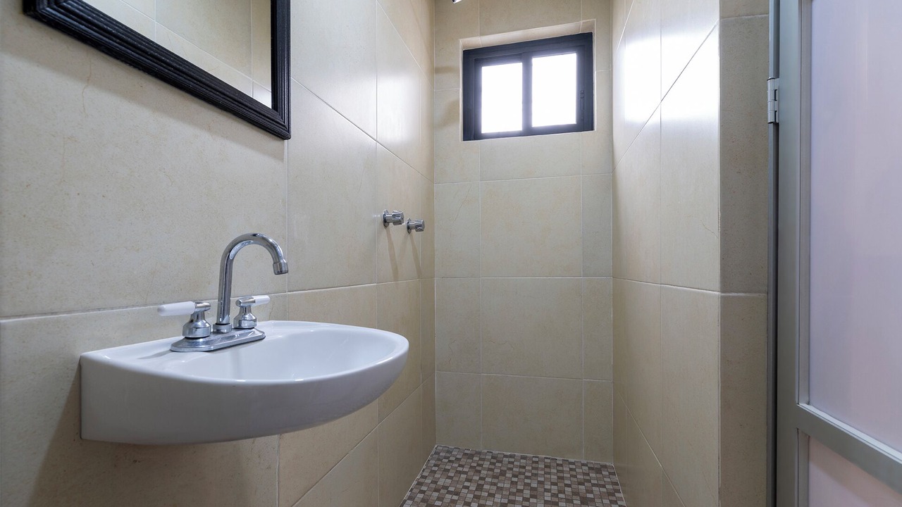 Photo of Bathroom in Downtown Mexico City