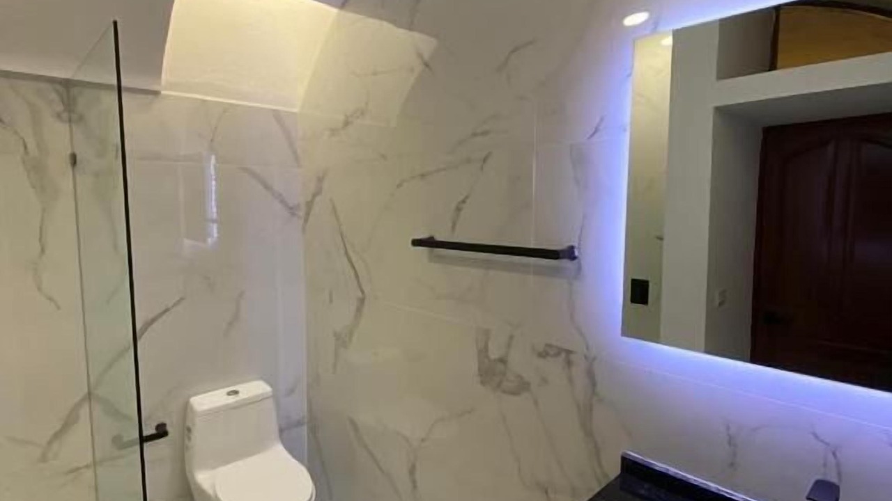 Photo of Bathroom in Del Carmen