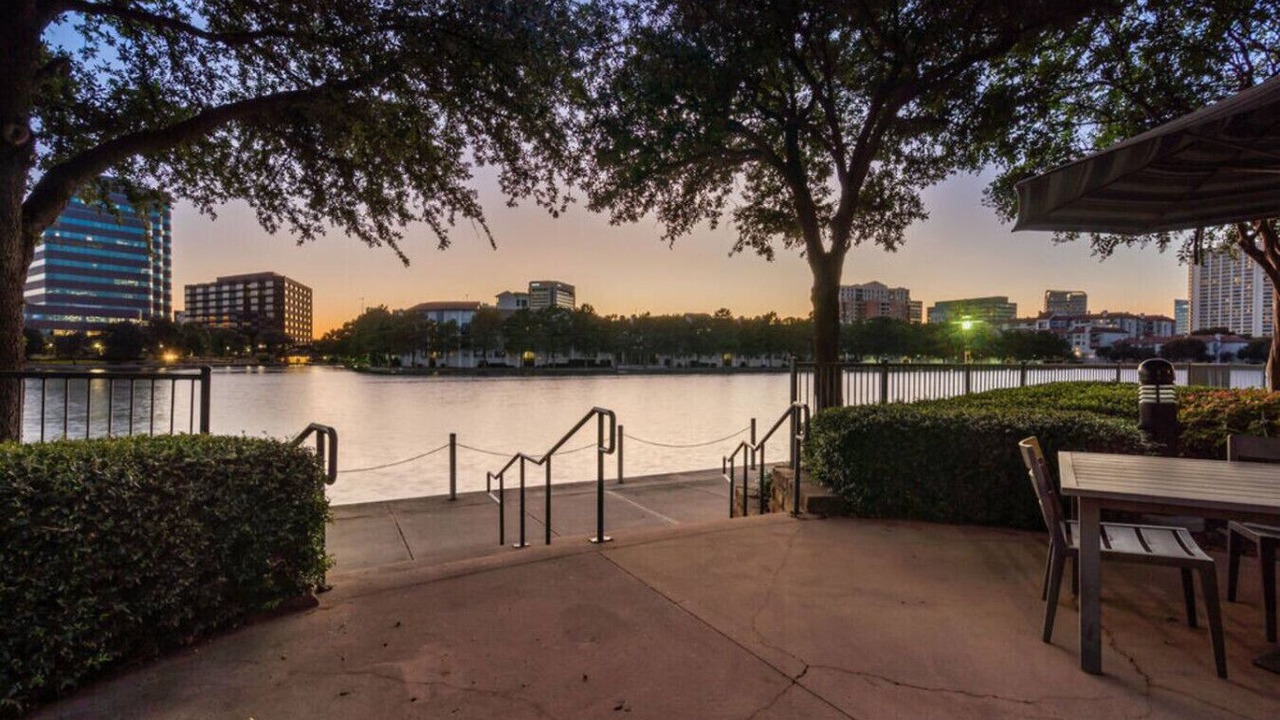 Photo of Others in Las Colinas