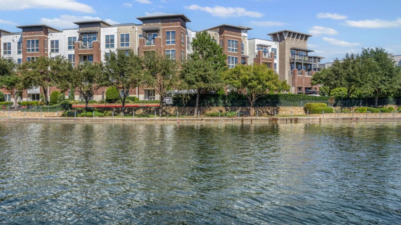 Photo of Others in Las Colinas