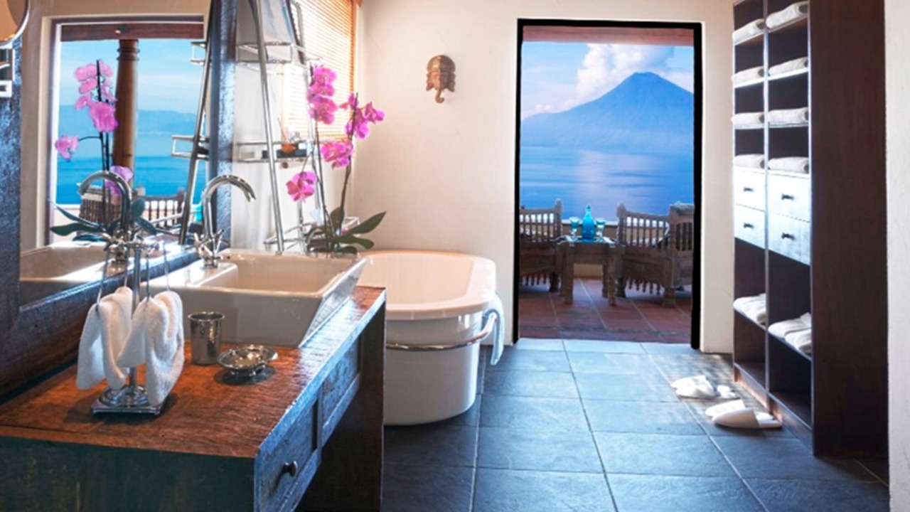 Photo of Bathroom in Santa Catarina Palopo