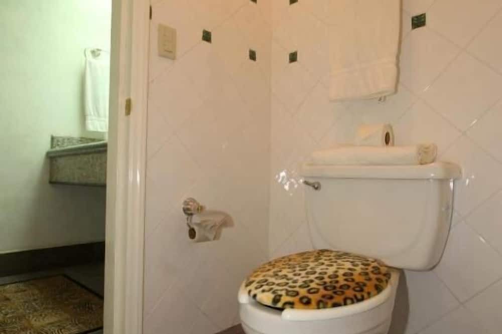 Photo of Bathroom in San Juan de la Vaqueria