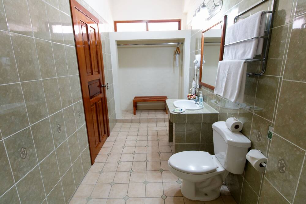 Photo of Bathroom in Quetzaltenango