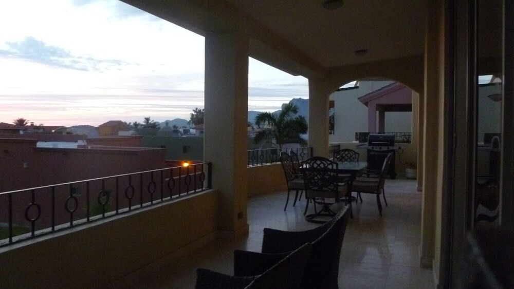 Photo of Patio Balcony in Marina Real