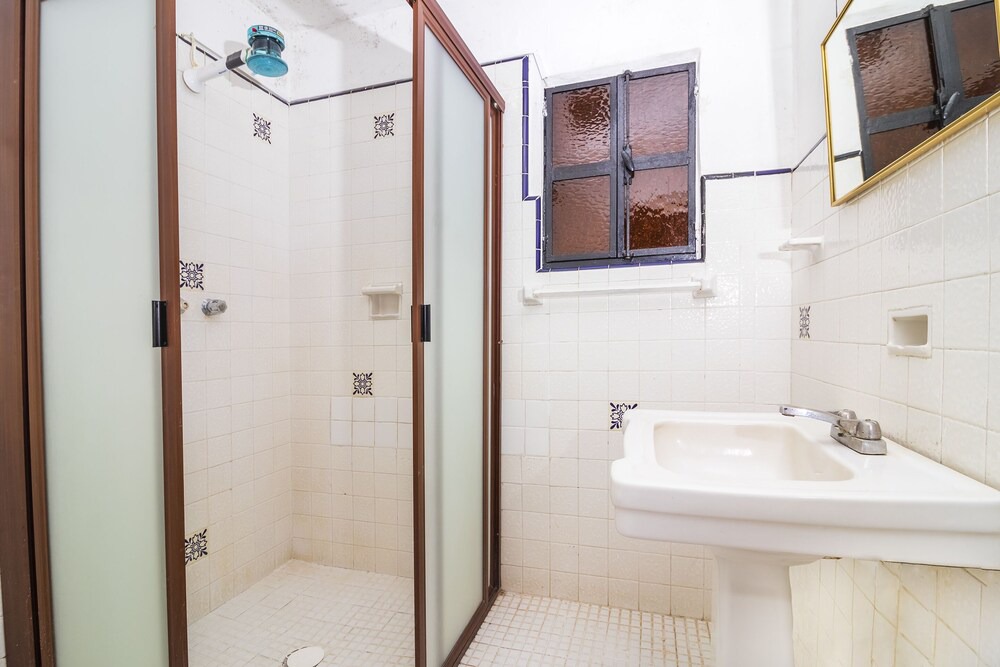 Photo of Bathroom in Taxco