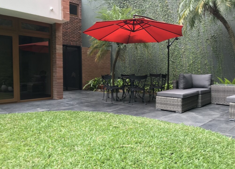 Photo of Patio Balcony in Zona 14