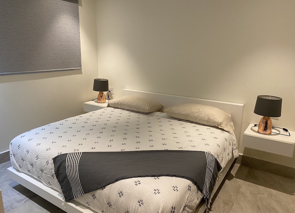 Photo of Bedroom in South Shore Hotel Area