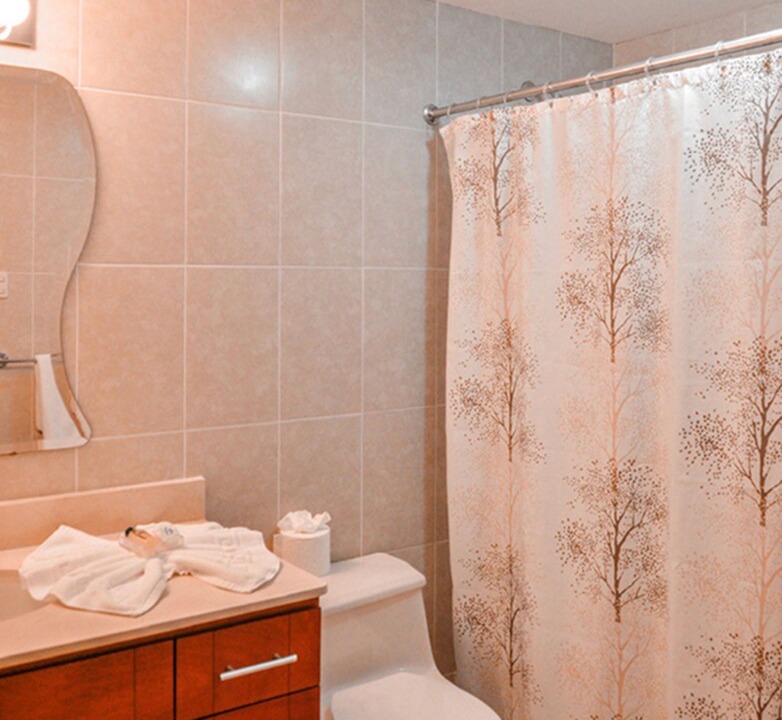 Photo of Bathroom in Zona 15