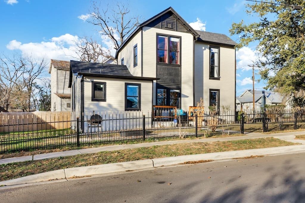 Photo of Outdoor in Eastside Promise Neighborhood