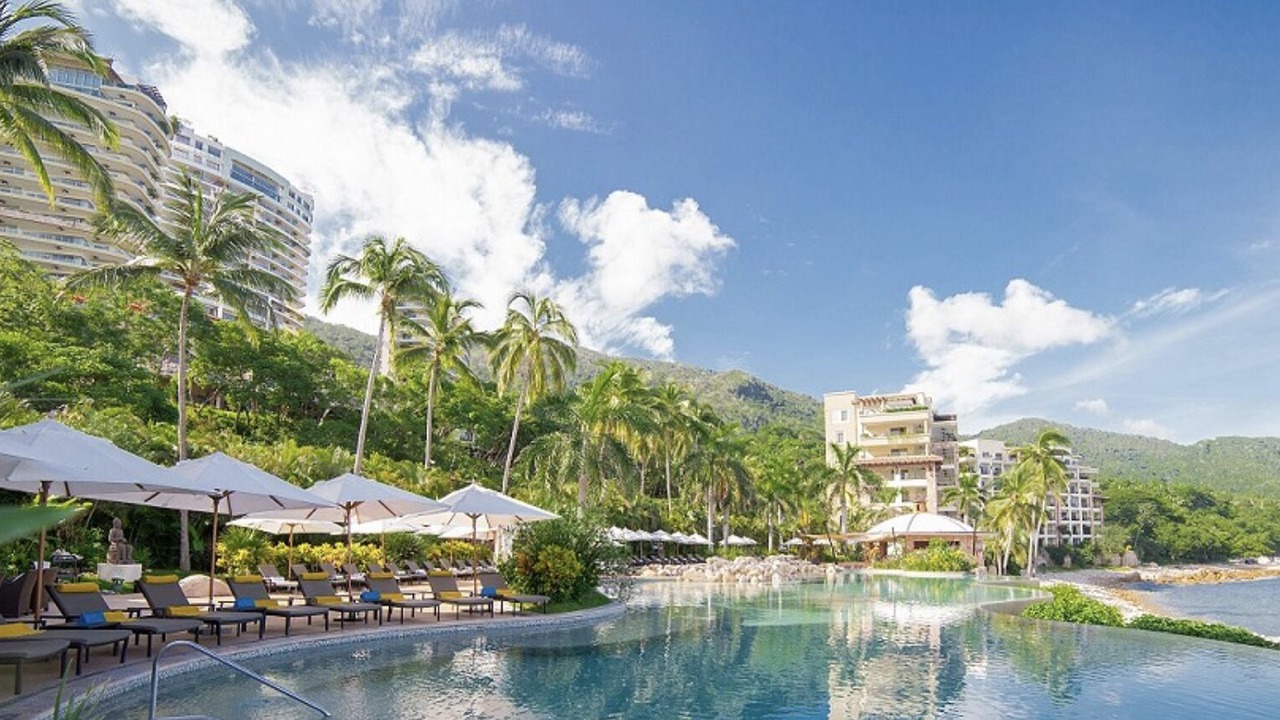 Photo of Outdoor in South Shore Hotel Area