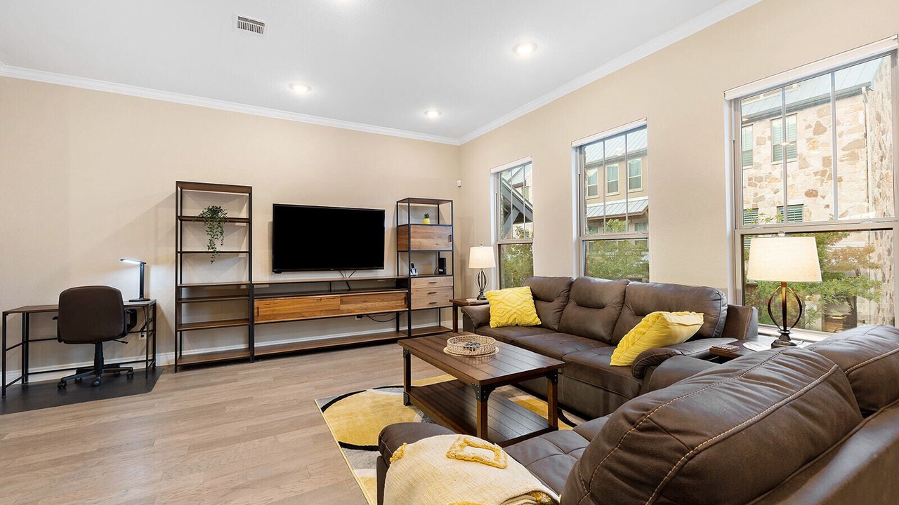 Photo of Livingroom in Georgetown