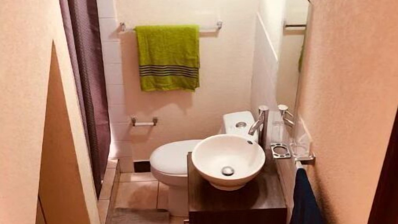 Photo of Bathroom in Zona 12