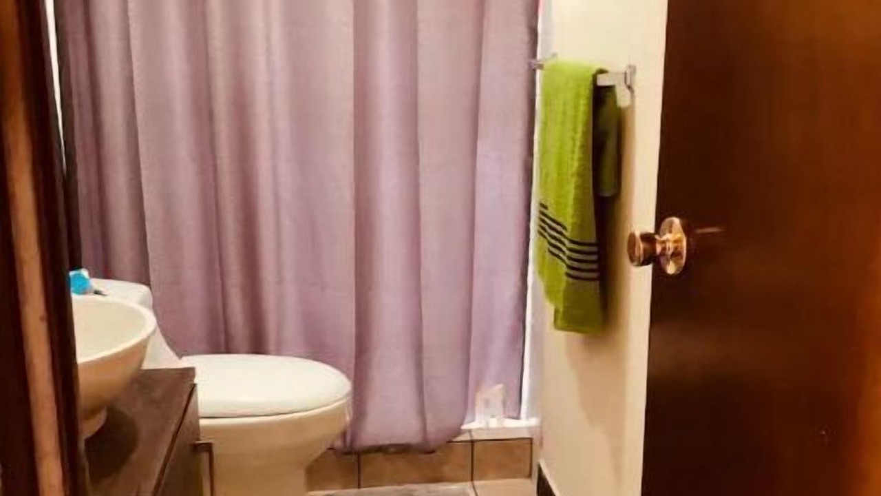 Photo of Bathroom in Zona 12