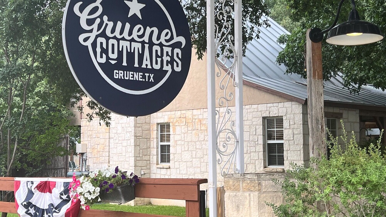 Photo of Others in Gruene