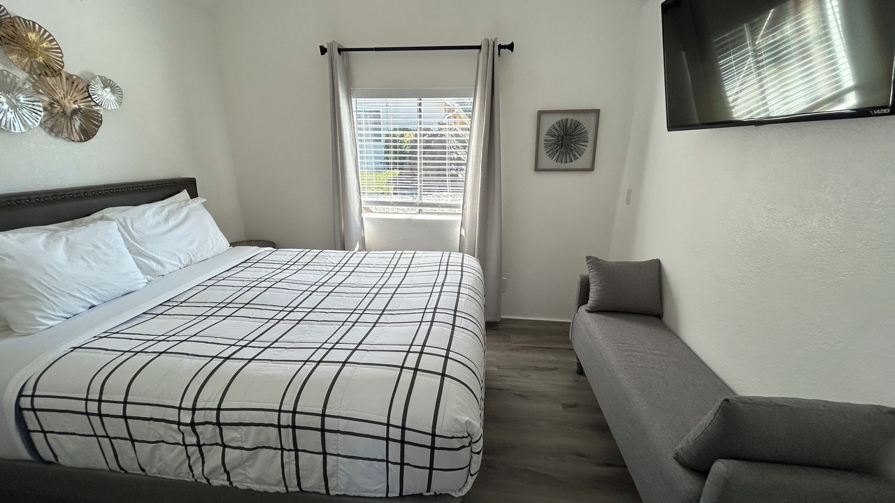 Photo of Bedroom in Smith River