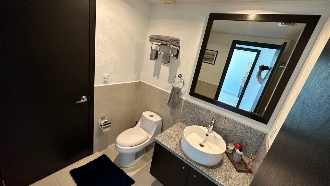 Photo of Bathroom in South Hotel Zone
