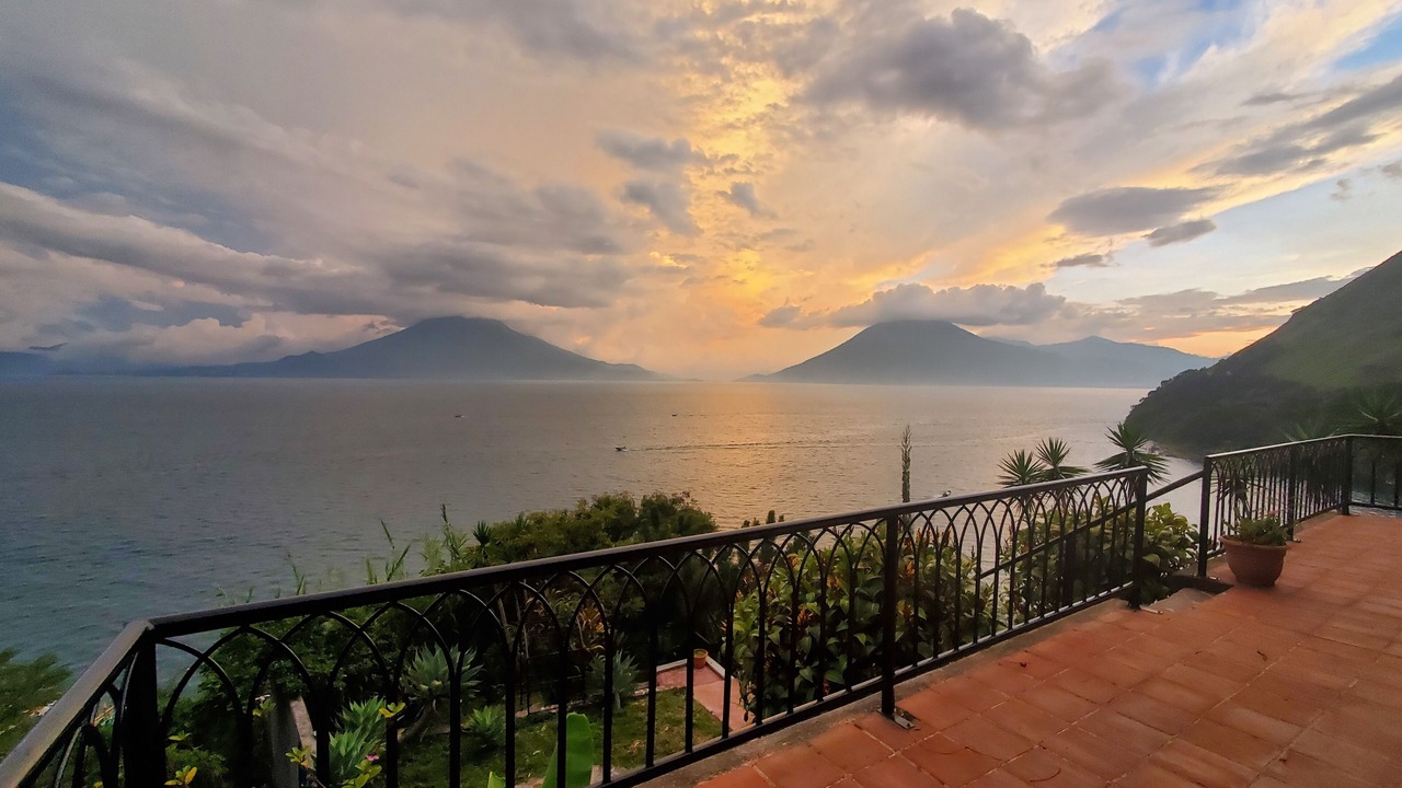 Photo of Patio Balcony in Santa Cruz La Laguna