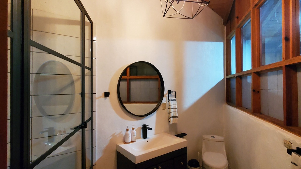 Photo of Bathroom in Santa Cruz La Laguna